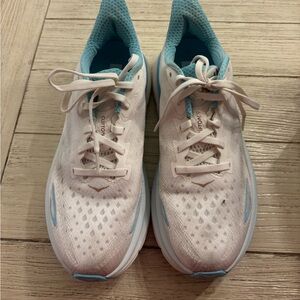 Clifton 9 Hoka running shoe